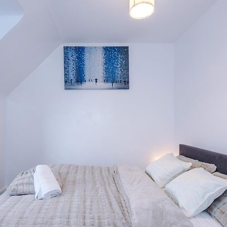 Comfort Place - 3 Bedroom House In Chester - Sleeps 6 Bagian luar foto