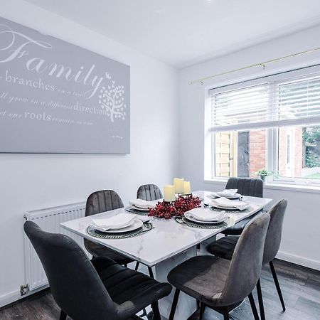 Comfort Place - 3 Bedroom House In Chester - Sleeps 6 Bagian luar foto