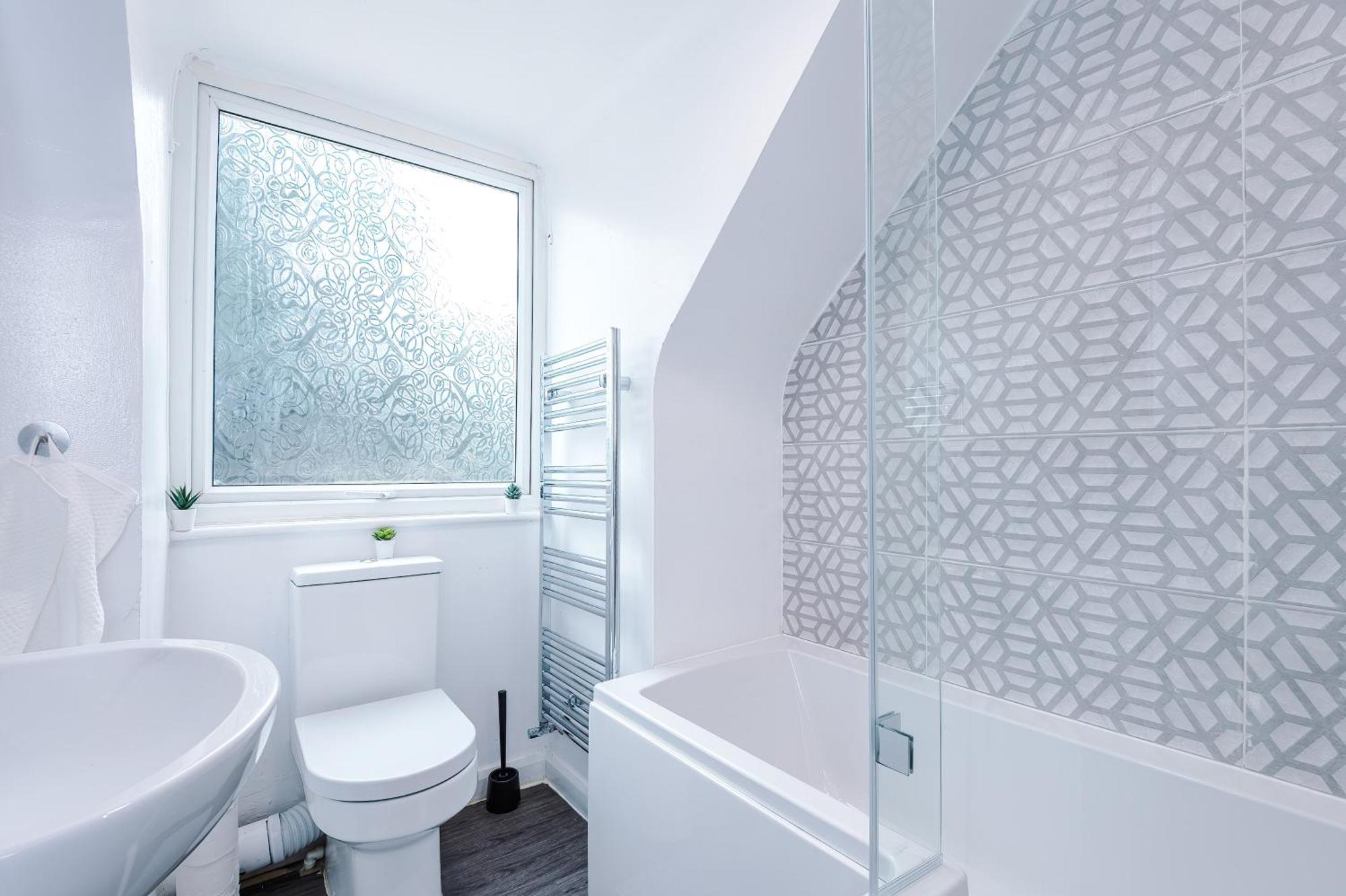 Comfort Place - 3 Bedroom House In Chester - Sleeps 6 Bagian luar foto